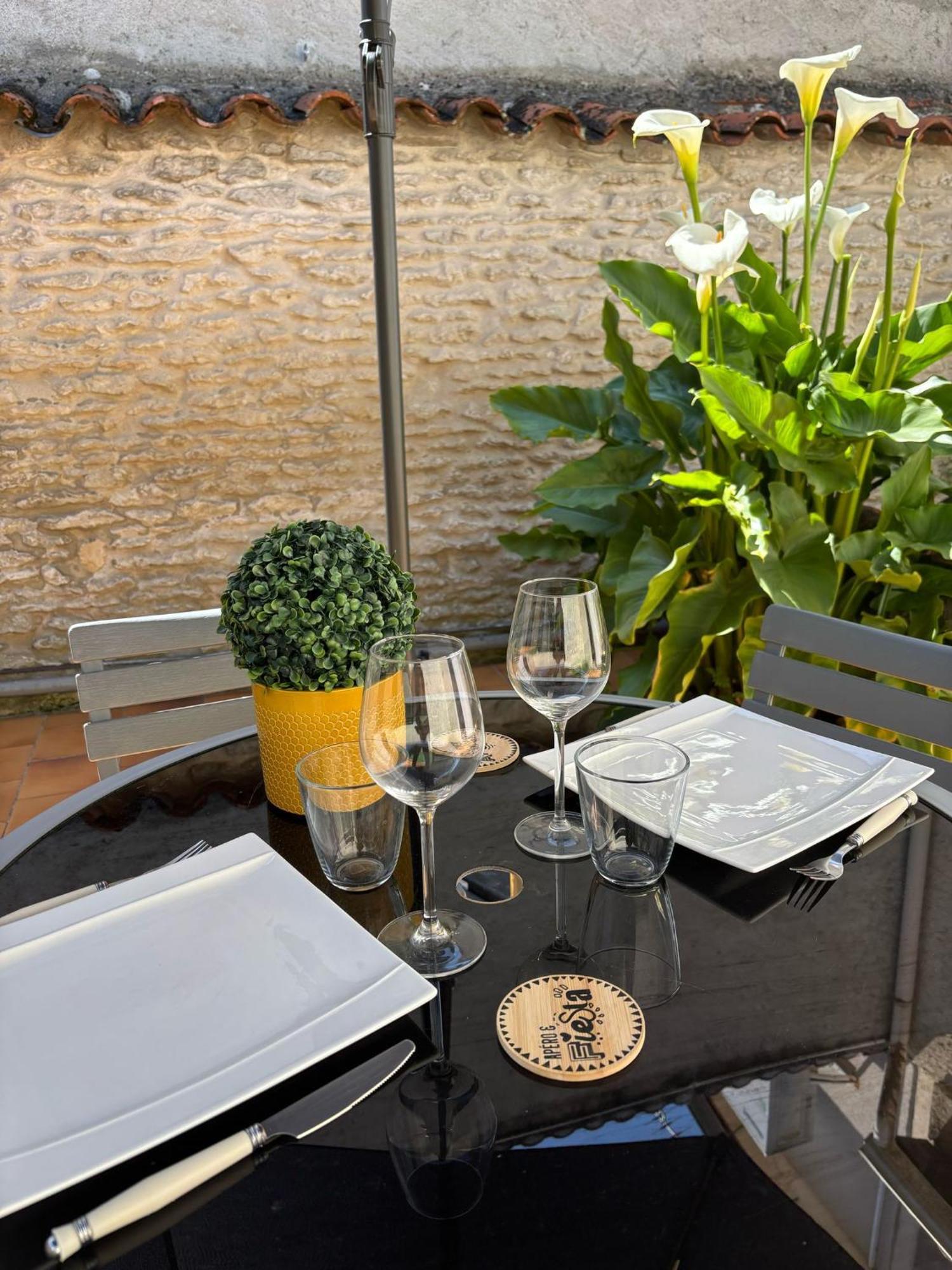 Charmante Maison Avec Cour Privative Cognac Exteriör bild